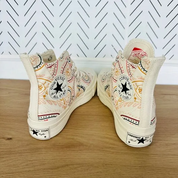⭐Converse Chuck 70 Plus Hi 9 Women Shoes Beige Floral Paisley Sneakers A08172C