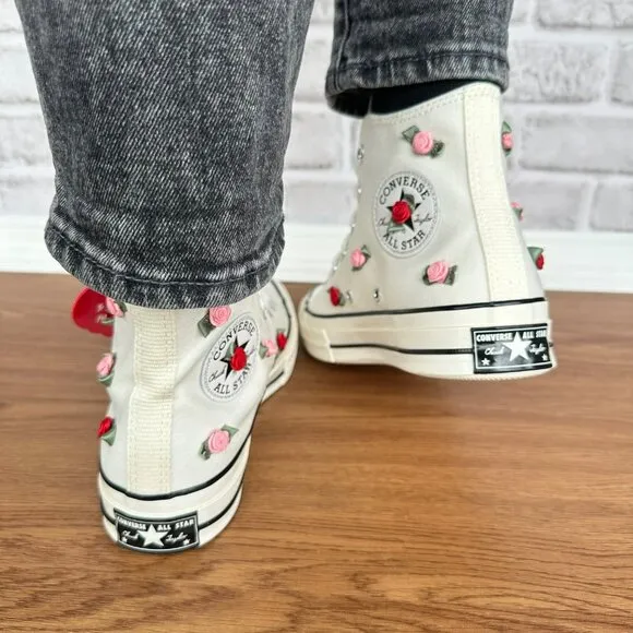 ⭐Converse Chuck 70 Valentine's Day High-Top Sz 8 Women's Shoes White/Red A10637C