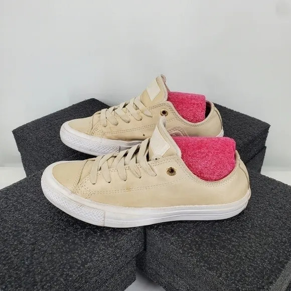 Converse Chuck II Craft Leather Low Top Women 7 Shoes 555956C Sneakers