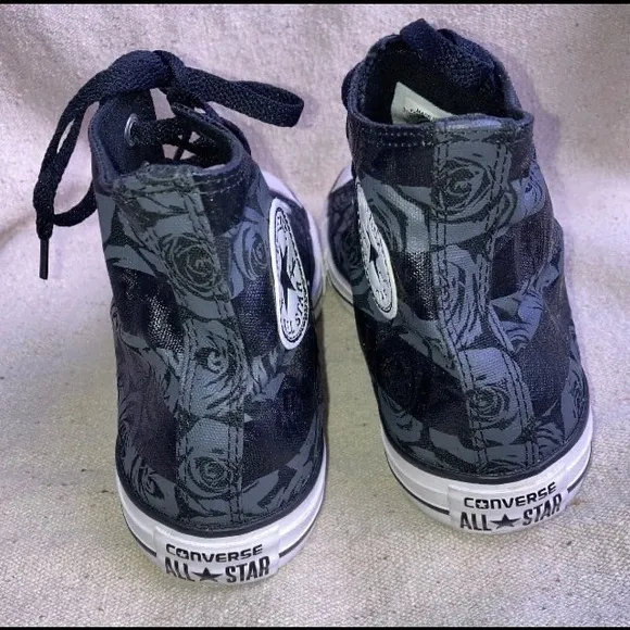 Converse Chuck Taylor Women’s 10 All Star Black Gray Rose Floral Sneakers Hi Top