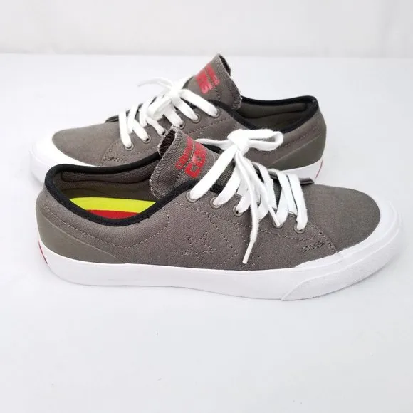 Converse Cons Low Top Sneakers Mens 8 Womens 10