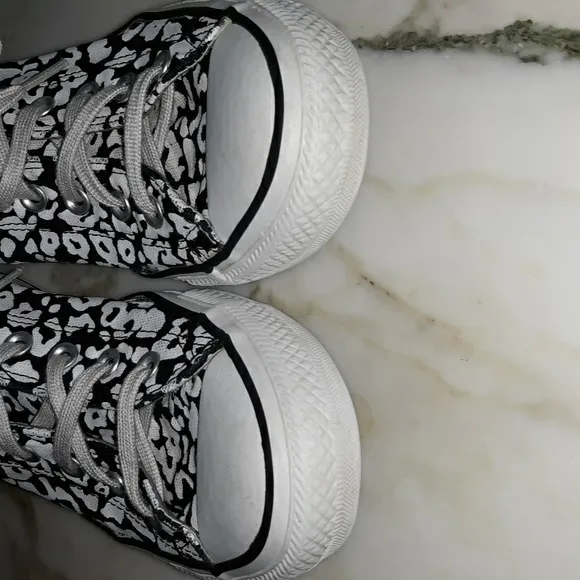 Converse HTF Chuck Taylor All Star Low-Top Casual Sneakers-Polka Dot Floral