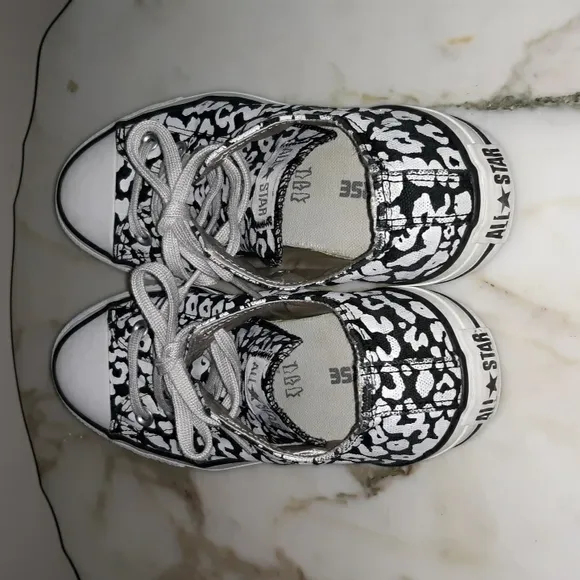 Converse HTF Chuck Taylor All Star Low-Top Casual Sneakers-Polka Dot Floral