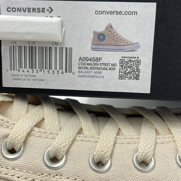 Converse Men's Cream High-Top Sneakers A09458FCTAS MALDEN STREET MID NATURAL