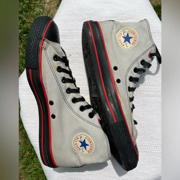 Converse Rare High Top Sneakers Product Red Campaign Men 11.5 Woman 13.5