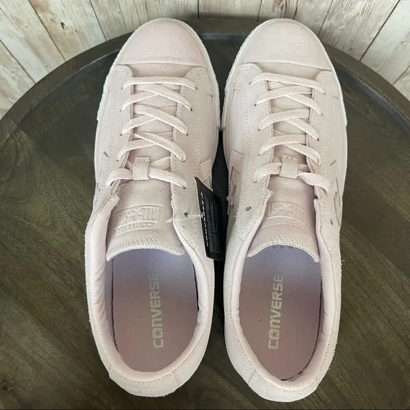 Converse Star Player Ox “Barely Rose” Leather Sneaker Size 10 Men