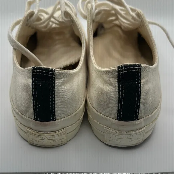 Converse Sz 10 Authentic Comme des Garcons PLAY Cream and Red Heart Sneakers