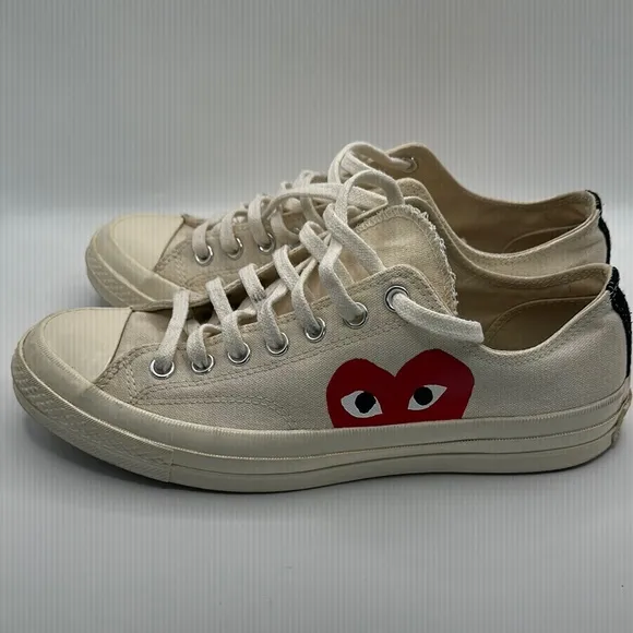 Converse Sz 10 Authentic Comme des Garcons PLAY Cream and Red Heart Sneakers