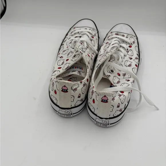 Converse Unisex Chuck Taylor All Star Low x Hello Kitty Shoes 163916FW 10M 8