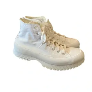 Converse White Chuck Taylor All Star Lugged 2.0 Platform Unisex