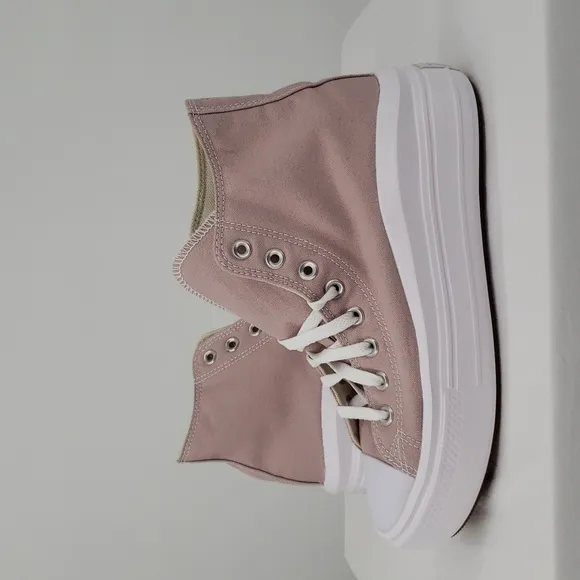 Converse womens Chuck Taylor All Star Move Platform Shoes 9.5