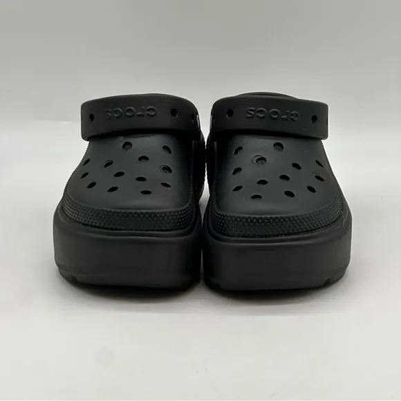 Crocs Stomp Platform Comfort Shoes. Size 9