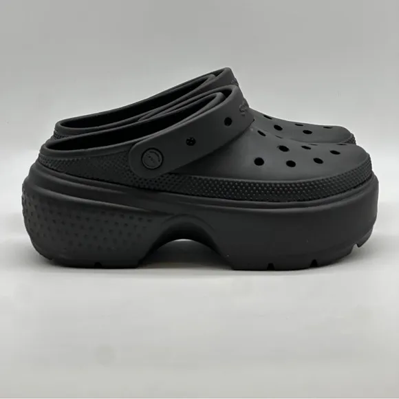 Crocs Stomp Platform Comfort Shoes. Size 9