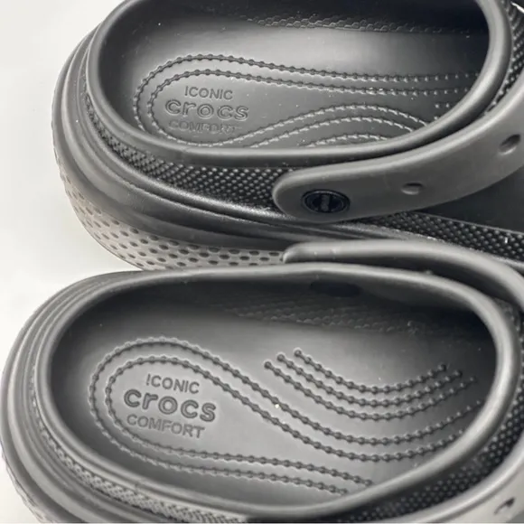 Crocs Stomp Platform Comfort Shoes. Size 9