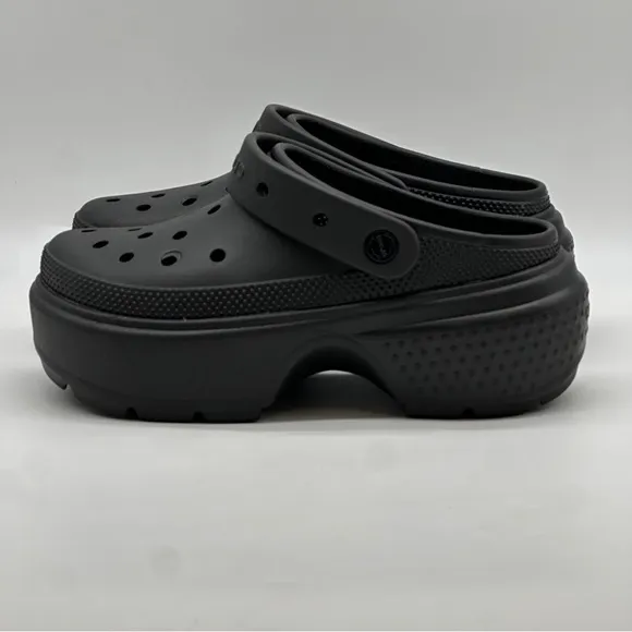 Crocs Stomp Platform Comfort Shoes. Size 9