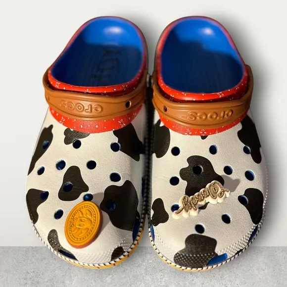 Crocs Toy Story Woody Clog Slip On Comfort Shoes Andy Signature Size M8 W10