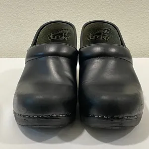 DANSKO Classic Professional &quot;Cabrio&quot; Leather Clog, Black - 36-5.5/6