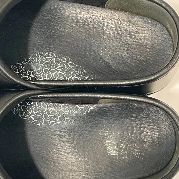 DANSKO Classic Professional &quot;Cabrio&quot; Leather Clog, Black - 36-5.5/6