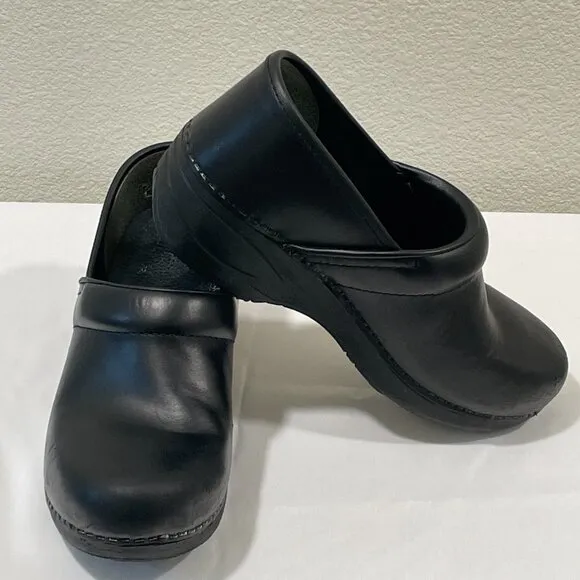 DANSKO Classic Professional &quot;Cabrio&quot; Leather Clog, Black - 36-5.5/6
