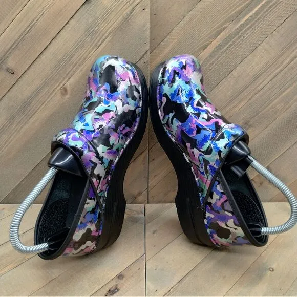 Dansko Professional XP 2.0 Clogs Womens Size 39 Purple Pink Black Colorful Shoes