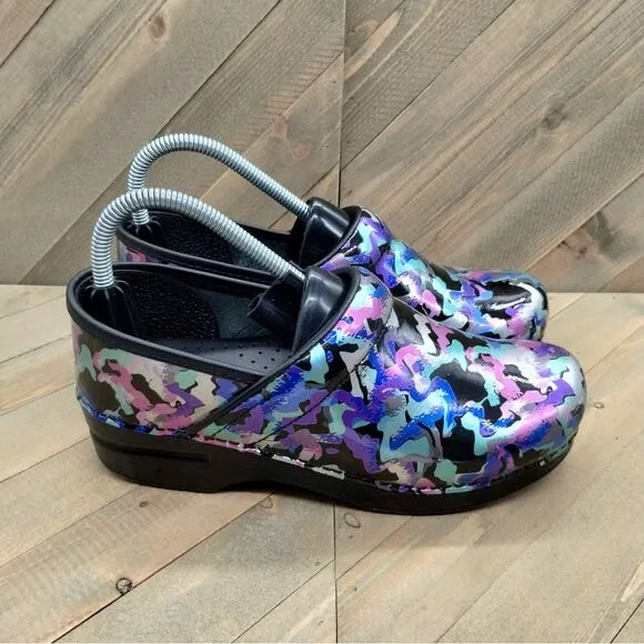 Dansko Professional XP 2.0 Clogs Womens Size 39 Purple Pink Black Colorful Shoes
