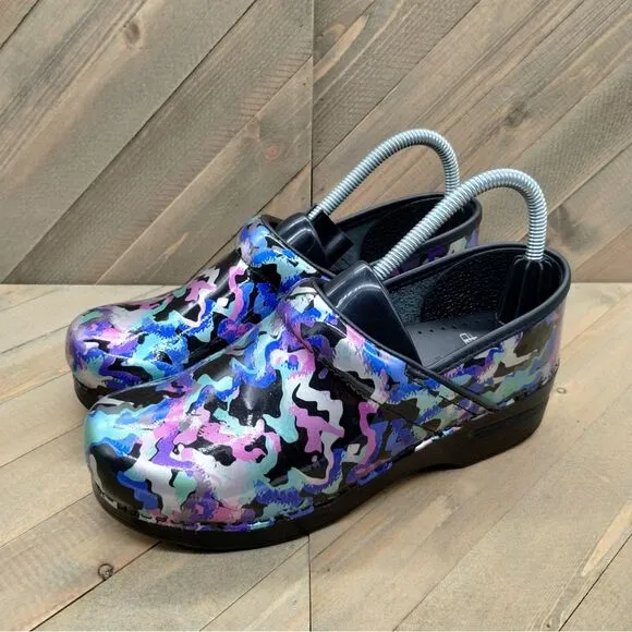 Dansko Professional XP 2.0 Clogs Womens Size 39 Purple Pink Black Colorful Shoes
