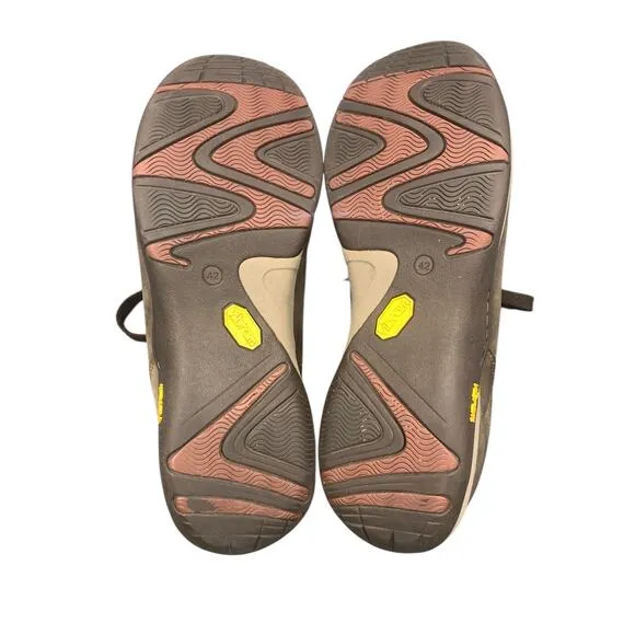 Dansko Women's Oxford,Vibram Brown Milled Nubuck Sz 42 EU (11/ 11.5 M US)