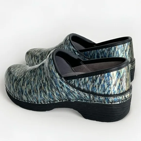 Dansko Women's Size US 8.5 - 9 EU 39 LT Pro Blue Waves Clogs Professional Shoes