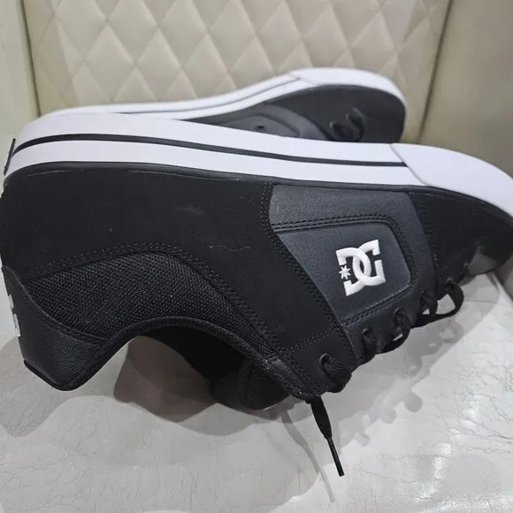 DC Mens Pure Skate Shoes Black White Leather Upper Rubber Sole Size 15