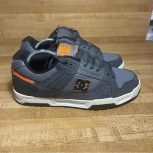 DC Shoes Men's Stag Low Top Sneaker Shoes Gray/Orange Skate Shoes 320188 Mens 11