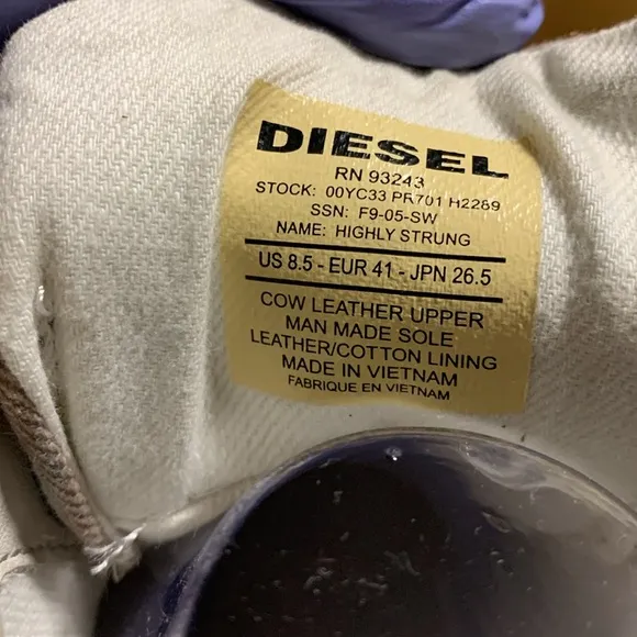 DIESEL Highly Strung sneakers  Shoes Mens Casual Sneakers sz 8.5./eu 41