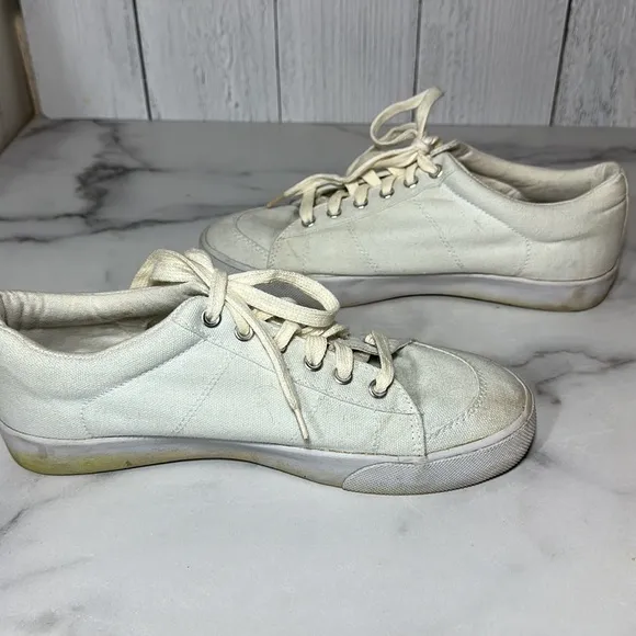Disney Mickey Mouse Sneakers White Tennis Shoes Woman's Size 10 Vintage 90's