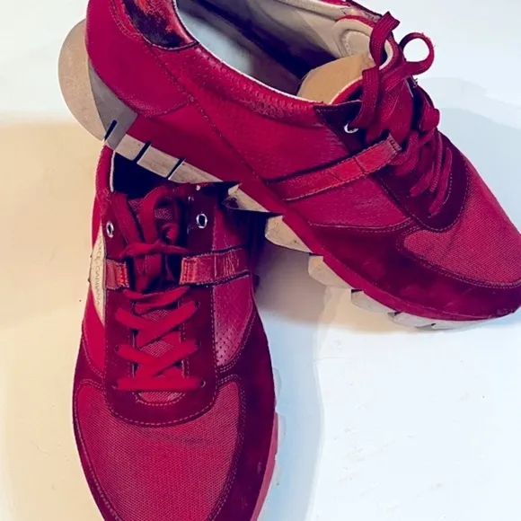 Dolce &amp; Gabbana Shark-teeth Soles Sz 11 Low-top Sneaker Red Men Logo