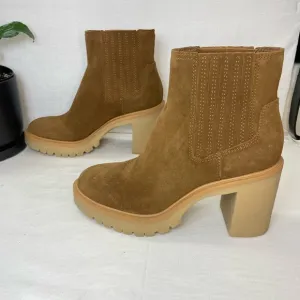 Dolce‎ Vita Caster H2O Booties Suede, Size 9