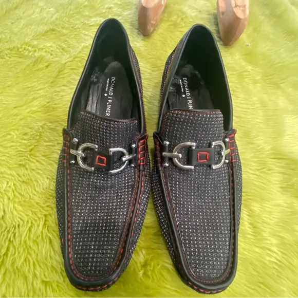 DONALD PLINER TECH DRIVER SIZE 11