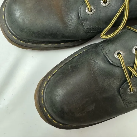 Dr. Martens Graceland Oxfords