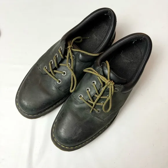 Dr. Martens Graceland Oxfords