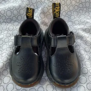 Dr. Martens Kids Mary Jane’s Shoes Black Toddler Sz 5