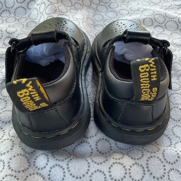Dr. Martens Kids Mary Jane’s Shoes Black Toddler Sz 5