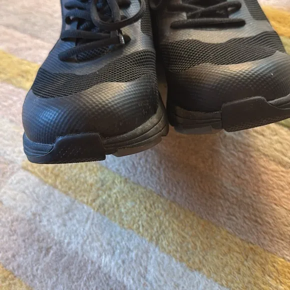 Drew Stable Sneaker 112495 size 10 4W 45