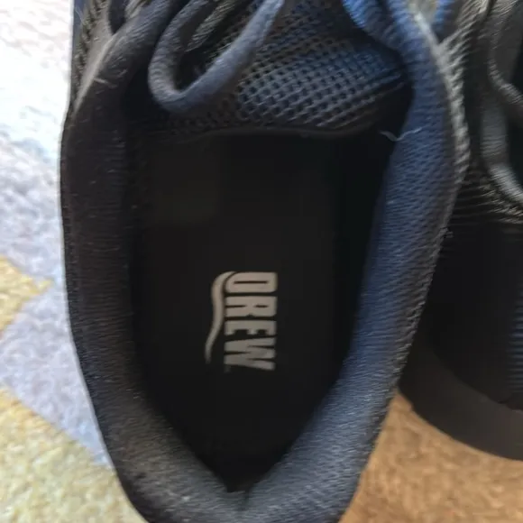 Drew Stable Sneaker 112495 size 10 4W 45