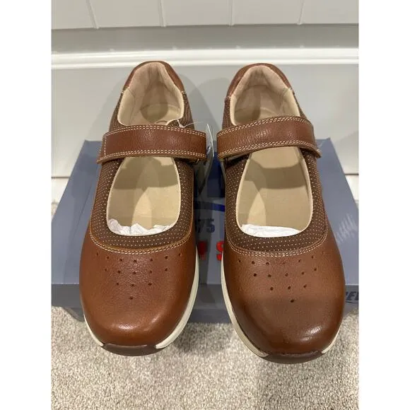 Drew Trust Mary Janes Shoes Camel Leather Size 9.5 NIB Therapeutic Comfy Shoes