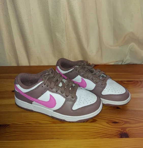 Dunk Low Womens Shoes  okey Mauve/Playful Pink/White Sz7.5