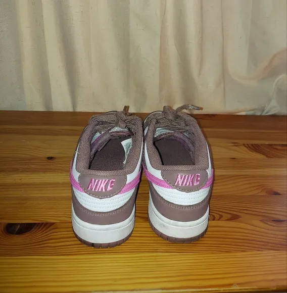 Dunk Low Womens Shoes  okey Mauve/Playful Pink/White Sz7.5