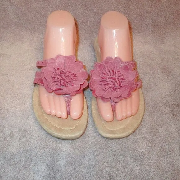 Earth Spirit Gelron Meri Sandals Size 9 Suede Flower Padded Flip Flops Thong M