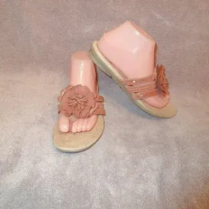 Earth Spirit Gelron Meri Sandals Size 9 Suede Flower Padded Flip Flops Thong