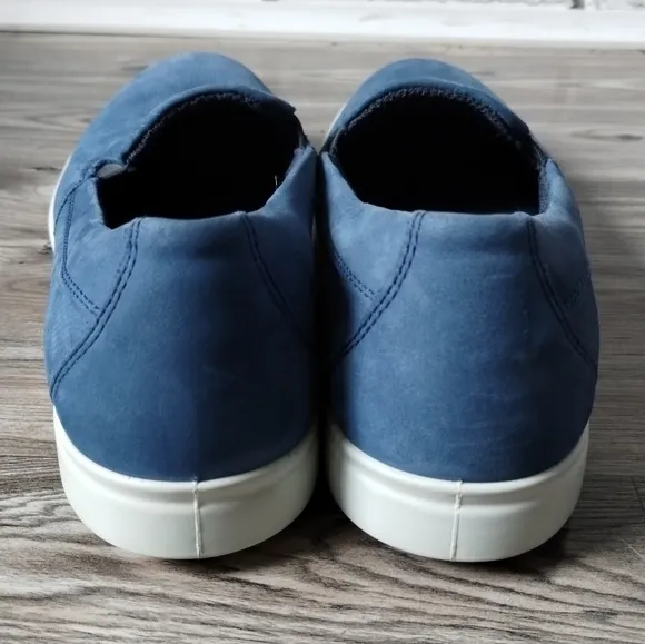 ECCO Barentz True Navy Nubuck Loafers Women's Size 38 (US 7-7.5)