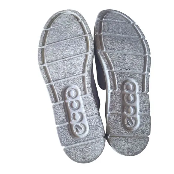 Ecco Bella Zip Love Bootie Size 39 8/8.5 US Gray Yak leather