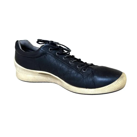 ECCO Biom Golf Shoes Mens 9-9.5 EU 43 Black Leather Low Top Comfort Sneakers