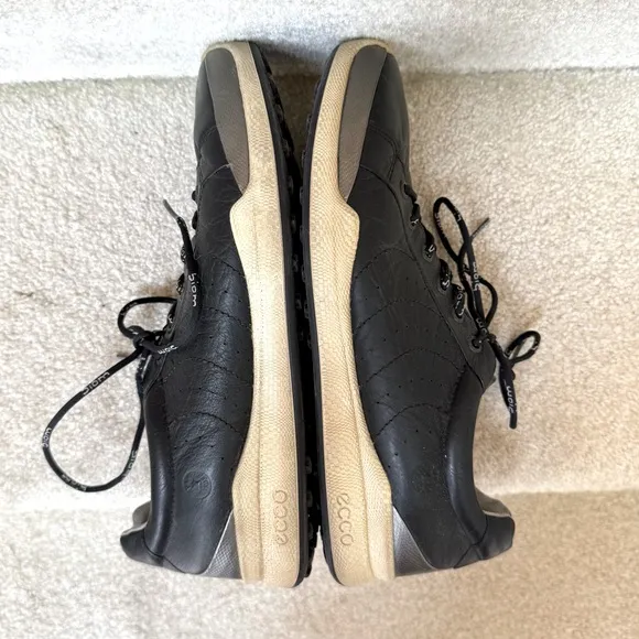 ECCO Biom Golf Shoes Mens 9-9.5 EU 43 Black Leather Low Top Comfort Sneakers